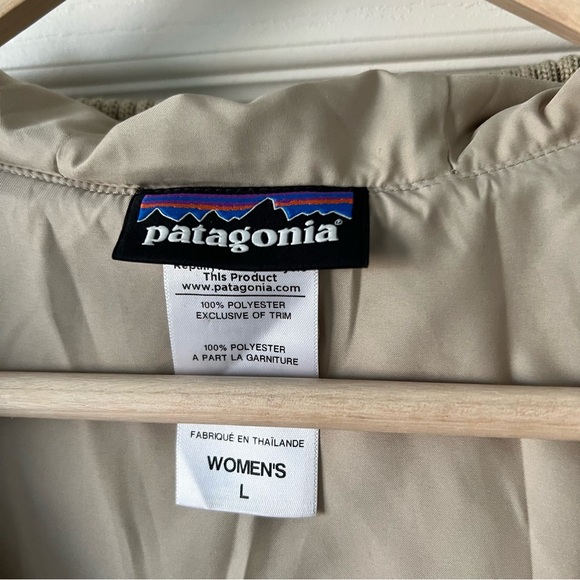 Patagonia Conejo Vest Hooded Full Zip Faux Fur Fuzzy 25915 Size Large Cream Tan - Picture 7 of 13